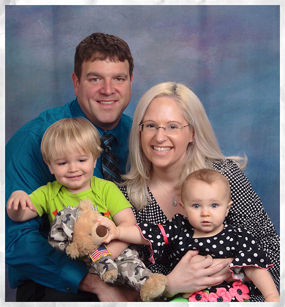 jerry-gass-family-banner-with-children jerry-gass-family-banner-with-children